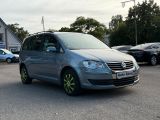 VW Touran bei Reisemobile.expert - Abbildung (5 / 15)