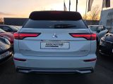 Mitsubishi Outlander bei Reisemobile.expert - Abbildung (13 / 15) Mitsubishi Outlander bei Reisemobile.expert - Abbildung (13 / 15)