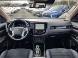 Mitsubishi Outlander bei Reisemobile.expert - Abbildung (9 / 15)