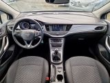 Opel Astra bei Reisemobile.expert - Abbildung (9 / 15)