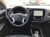 Mitsubishi Outlander bei Reisemobile.expert - Abbildung (13 / 15)