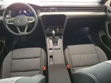 VW Passat bei Reisemobile.expert - Abbildung (9 / 15)