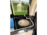Mercedes-Benz 300 bei Reisemobile.expert - Abbildung (9 / 15)