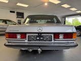 Mercedes-Benz 280 bei Reisemobile.expert - Abbildung (10 / 15)