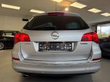 Opel Astra bei Reisemobile.expert - Abbildung (10 / 15)