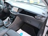 Opel Astra bei Reisemobile.expert - Abbildung (9 / 15)