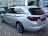 Opel Astra bei Reisemobile.expert - Abbildung (2 / 15)