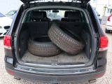 VW Touareg bei Reisemobile.expert - Abbildung (8 / 14)