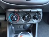 Opel Corsa bei Reisemobile.expert - Abbildung (14 / 15)