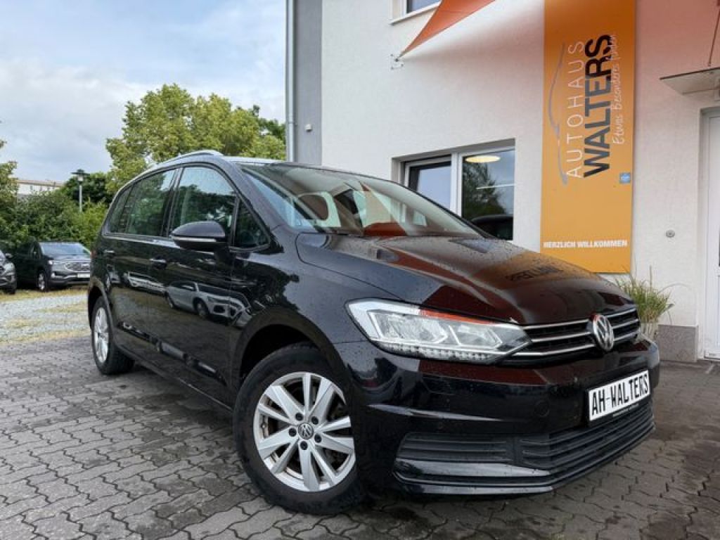 VW Touran bei Reisemobile.expert - Hauptabbildung VW Touran bei Reisemobile.expert - Hauptabbildung