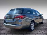 Opel Astra bei Reisemobile.expert - Abbildung (3 / 15)
