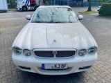 Jaguar XJ8 bei Reisemobile.expert - Abbildung (4 / 15)