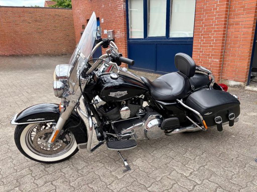 Harley-Davidson Road King bei Reisemobile.expert - Hauptabbildung Harley-Davidson Road King bei Reisemobile.expert - Hauptabbildung