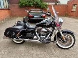 Harley-Davidson Road King bei Reisemobile.expert - Abbildung (2 / 11) Harley-Davidson Road King bei Reisemobile.expert - Abbildung (2 / 11)