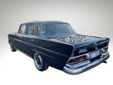 Mercedes-Benz 230 bei Reisemobile.expert - Abbildung (2 / 15)