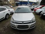 Opel Astra bei Reisemobile.expert - Abbildung (2 / 12)