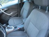 Opel Astra bei Reisemobile.expert - Abbildung (12 / 13)