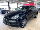 Porsche Cayenne bei Reisemobile.expert - Abbildung (2 / 10)