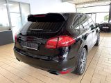 Porsche Cayenne bei Reisemobile.expert - Abbildung (8 / 10)