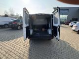 Renault Trafic bei Reisemobile.expert - Abbildung (8 / 15)