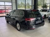 VW Passat bei Reisemobile.expert - Abbildung (12 / 15)