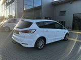 Ford S-Max bei Reisemobile.expert - Abbildung (5 / 12) Ford S-Max bei Reisemobile.expert - Abbildung (5 / 12)