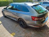 Skoda Superb bei Reisemobile.expert - Abbildung (5 / 15)