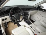 VW Passat bei Reisemobile.expert - Abbildung (9 / 15)