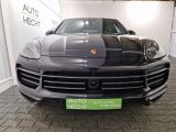 Porsche Cayenne bei Reisemobile.expert - Abbildung (5 / 15)