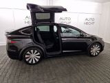 Tesla Model X bei Reisemobile.expert - Abbildung (11 / 15)