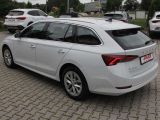 Skoda Octavia bei Reisemobile.expert - Abbildung (4 / 14)