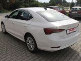 Skoda Octavia bei Reisemobile.expert - Abbildung (3 / 13)