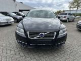 Volvo S80 bei Reisemobile.expert - Abbildung (2 / 12)