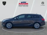 Opel Astra bei Reisemobile.expert - Abbildung (2 / 15)