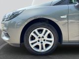 Opel Astra bei Reisemobile.expert - Abbildung (9 / 15)