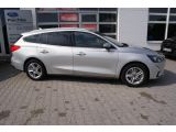 Ford Focus bei Reisemobile.expert - Abbildung (2 / 11)