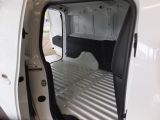 Opel Combo bei Reisemobile.expert - Abbildung (12 / 15)