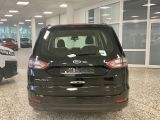 Ford Galaxy bei Reisemobile.expert - Abbildung (5 / 15) Ford Galaxy bei Reisemobile.expert - Abbildung (5 / 15)