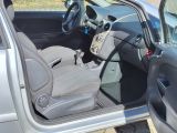 Opel Corsa bei Reisemobile.expert - Abbildung (8 / 10)