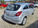 Opel Corsa bei Reisemobile.expert - Abbildung (2 / 10)