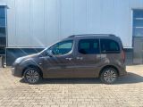 Peugeot Partner bei Reisemobile.expert - Abbildung (4 / 15)