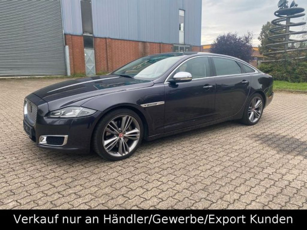 Jaguar XJ bei Reisemobile.expert - Hauptabbildung Jaguar XJ bei Reisemobile.expert - Hauptabbildung