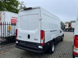 Iveco Daily bei Reisemobile.expert - Abbildung (9 / 15)