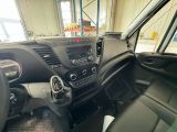 Iveco Daily bei Reisemobile.expert - Abbildung (13 / 15)