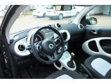 Smart smart fortwo bei Reisemobile.expert - Abbildung (3 / 15)