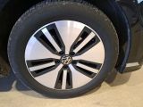 VW Passat bei Reisemobile.expert - Abbildung (9 / 11)