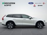Volvo V60 Cross Country bei Reisemobile.expert - Abbildung (5 / 15)