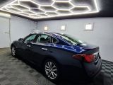 Infiniti Q70 bei Reisemobile.expert - Abbildung (6 / 15)