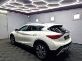 Infiniti QX30 bei Reisemobile.expert - Abbildung (4 / 15)