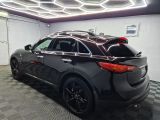 Infiniti QX70 bei Reisemobile.expert - Abbildung (4 / 15)